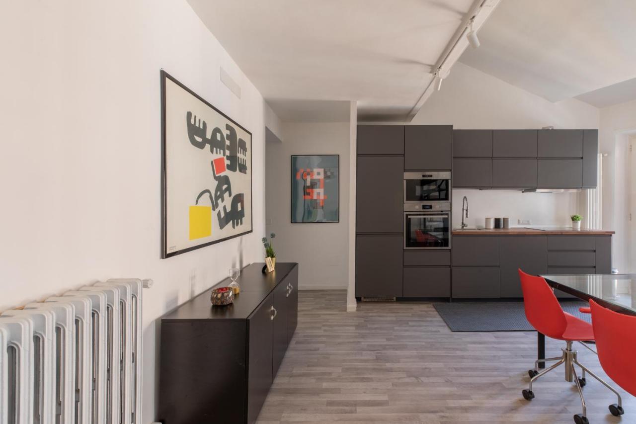 Iflat Trastevere Industrial Apartment Rome Extérieur photo